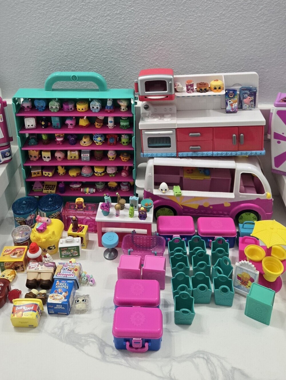 Ginormous OG Shopkins Playset Bundle with Pink, Teal and White Accessories - Picture 6 of 16